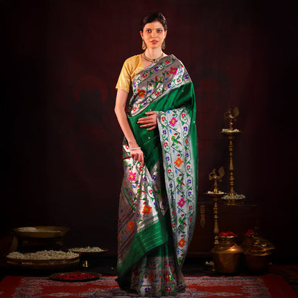 Collection image for: Paithani