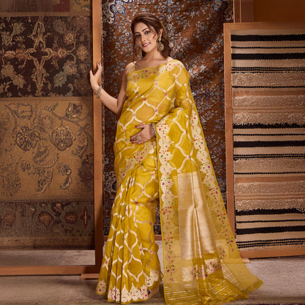 Collection image for: Banarasis