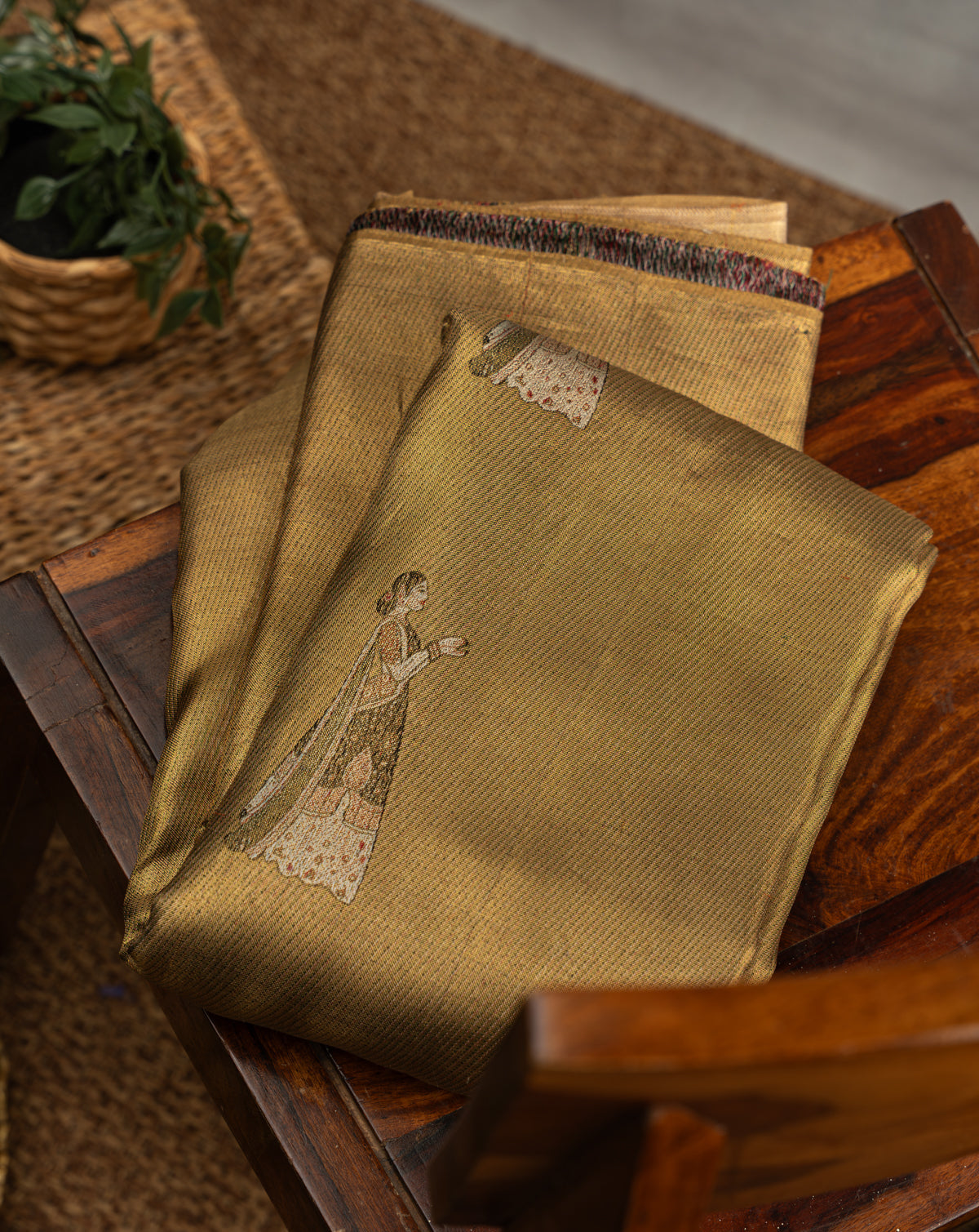Golden Tissue Kanchipuram Silk Saree With Exclusive Electronic Jacquard Weaves