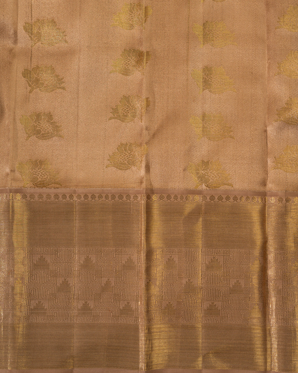 Golden Tissue Kanchipuram Silk Saree With Exclusive Electronic Jacquard Weaves