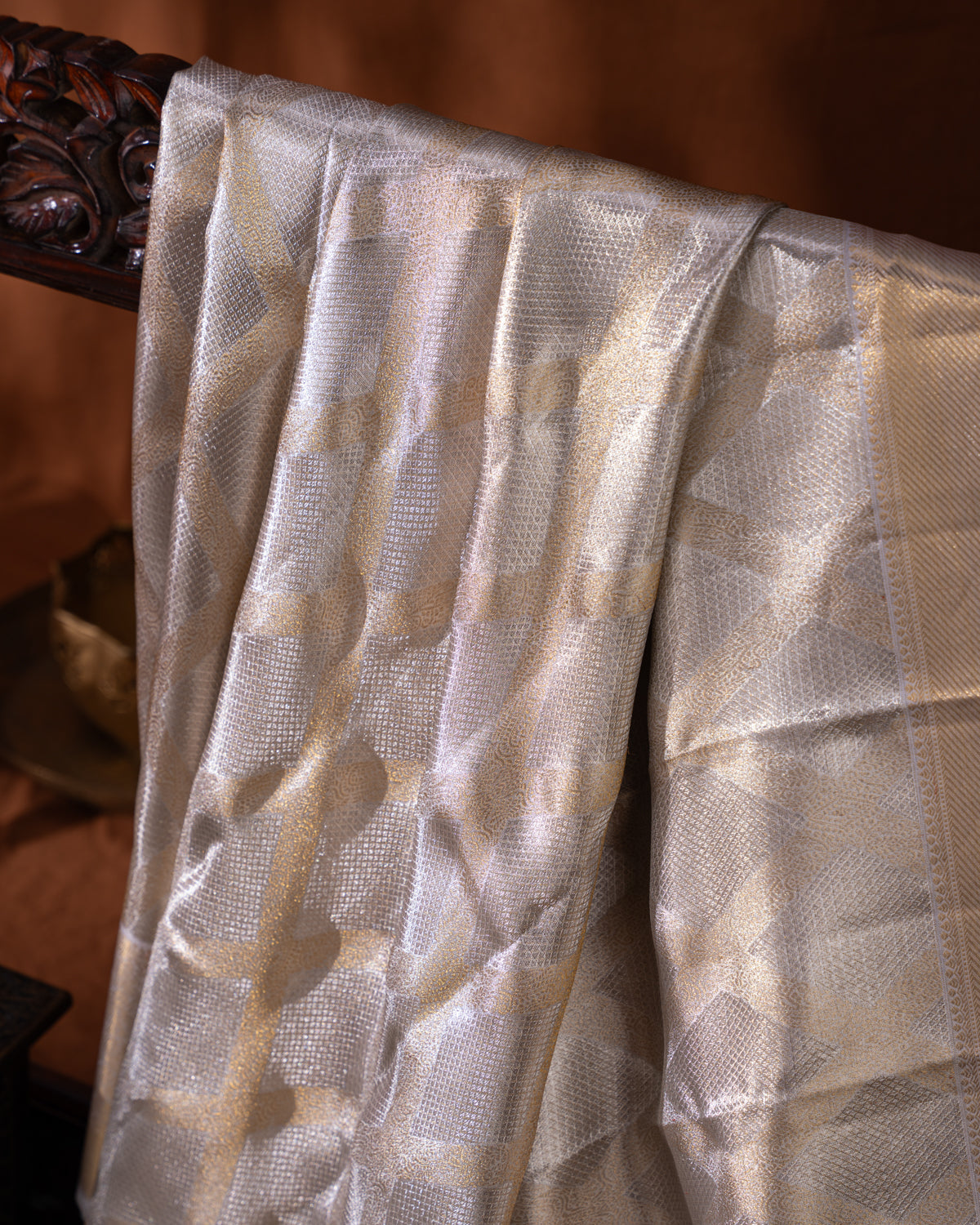 Silver Tissue Kanchipuram Silk Saree With Geometric Zari Weaves