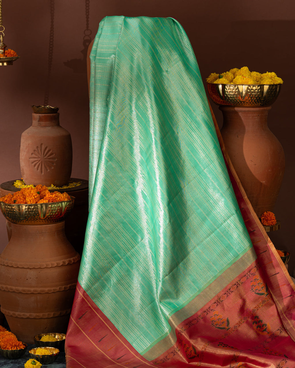 Teal - Pink Kanchipuram Silk Saree With Allover Zari Weaves
