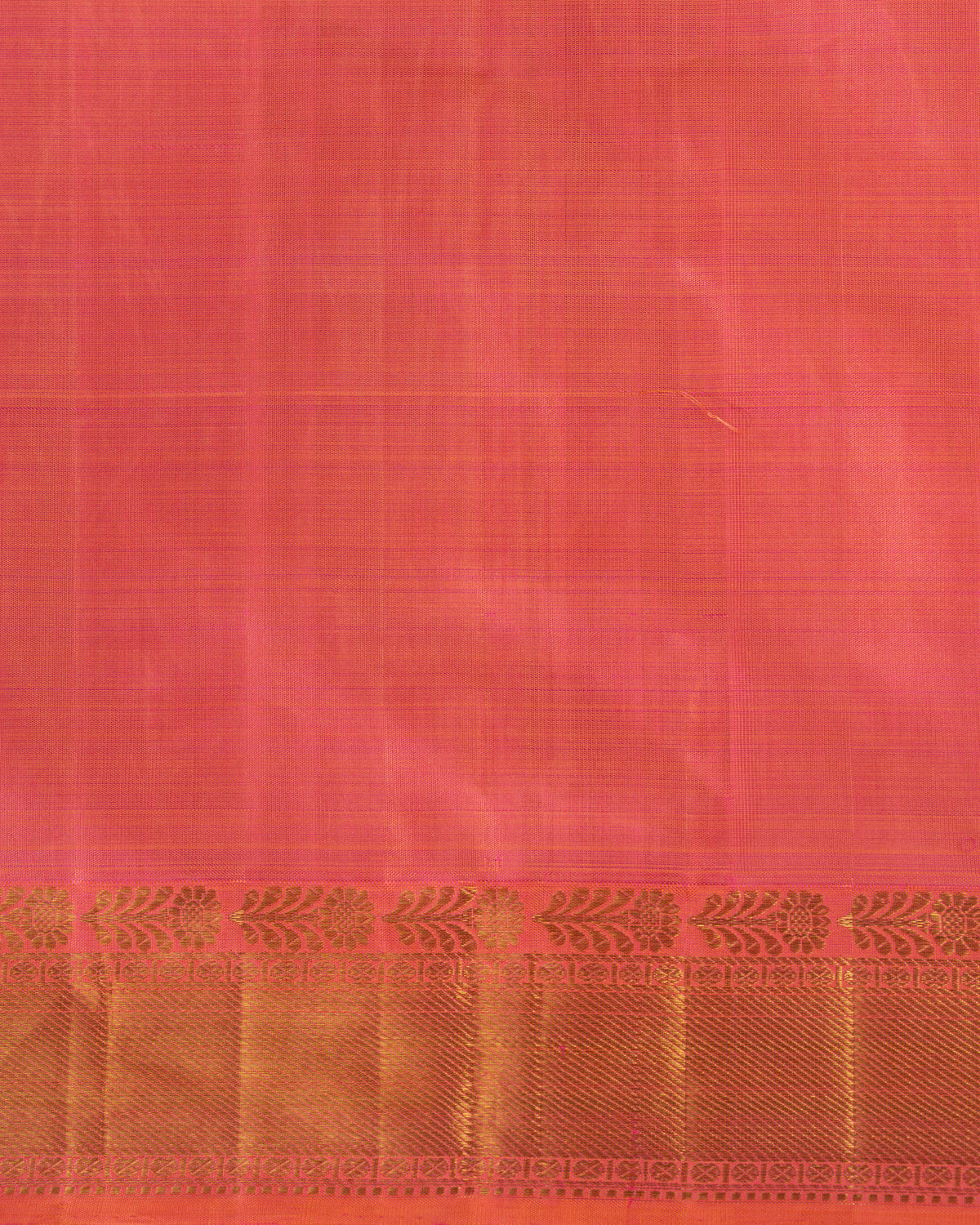 Dual Tone Pink Kanchipuram Silk Saree With Long Rich Temple Border