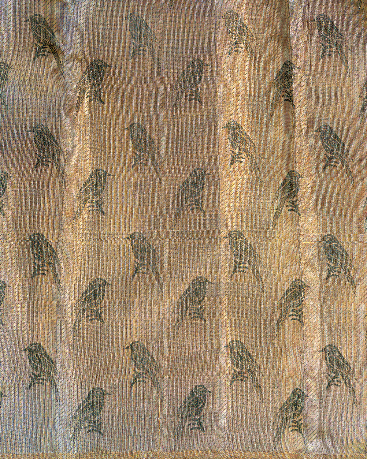 Golden Tissue Kanchipuram Silk Saree With Exclusive Electronic Jacquard Weaves