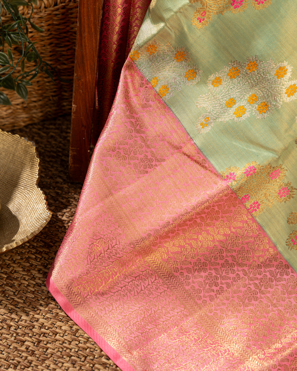 Pastel Green-Peach Pink Tissue Kanchipuram Silk Saree With Floral Motifs
