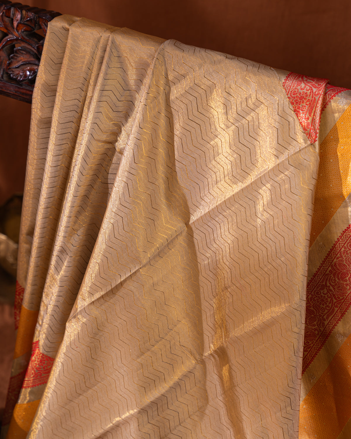 Golden Tissue Kanchipuram Silk Saree With Zari Weaves