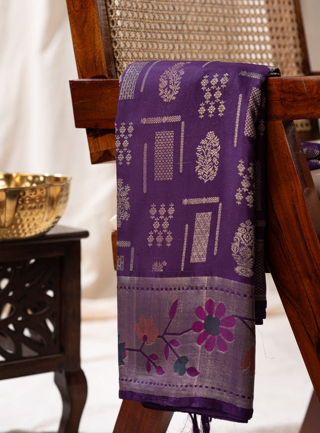 Violet Kanchipuram Silk Saree With Zari Weaves
