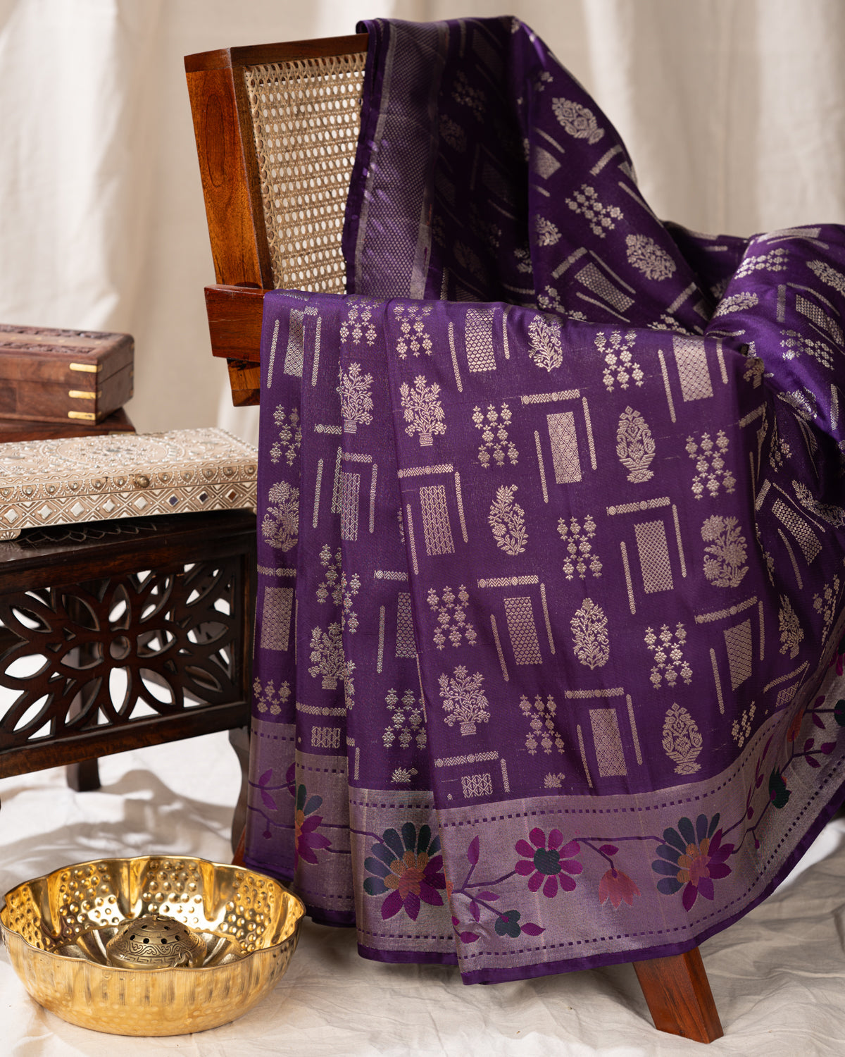 Violet Kanchipuram Silk Saree With Zari Weaves
