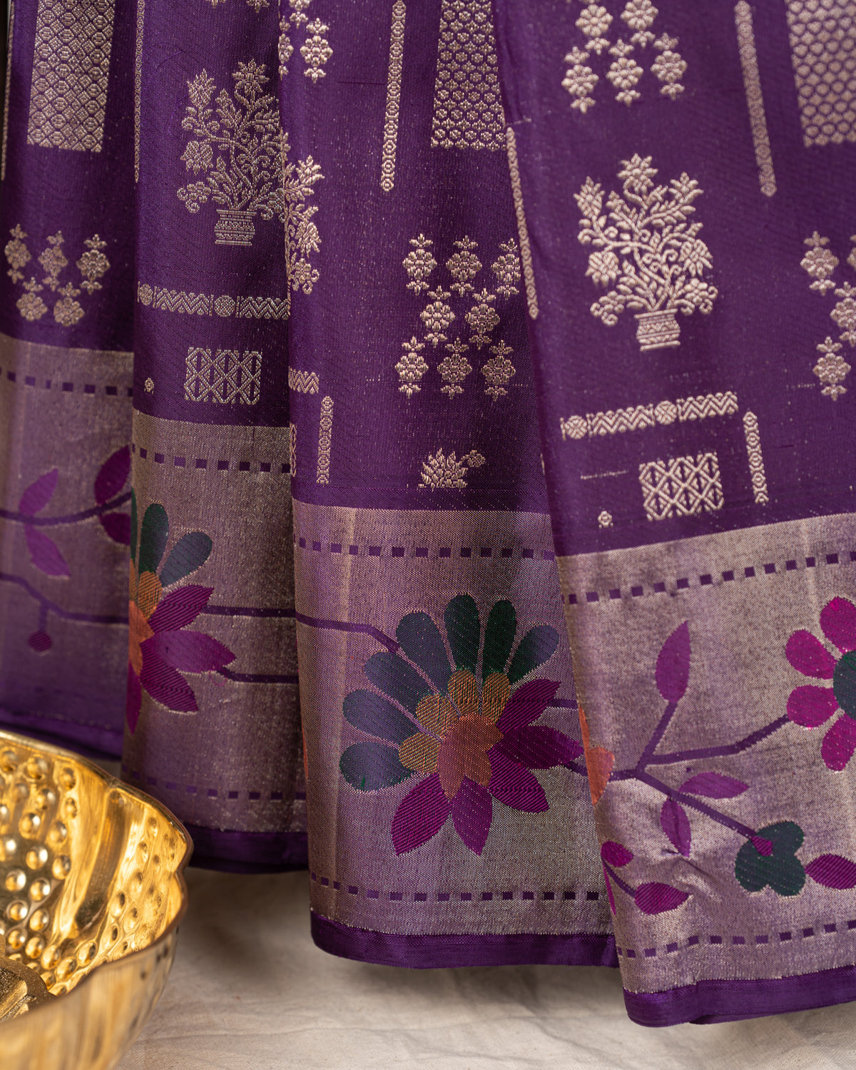 Violet Kanchipuram Silk Saree With Zari Weaves