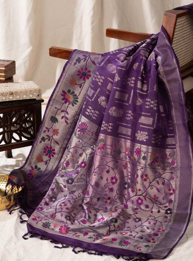 Violet Kanchipuram Silk Saree With Zari Weaves
