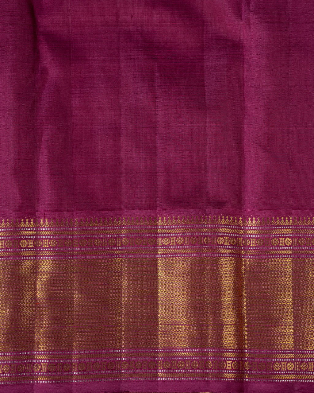Purple Kanchipuram Silk Saree With Floral Weaveing