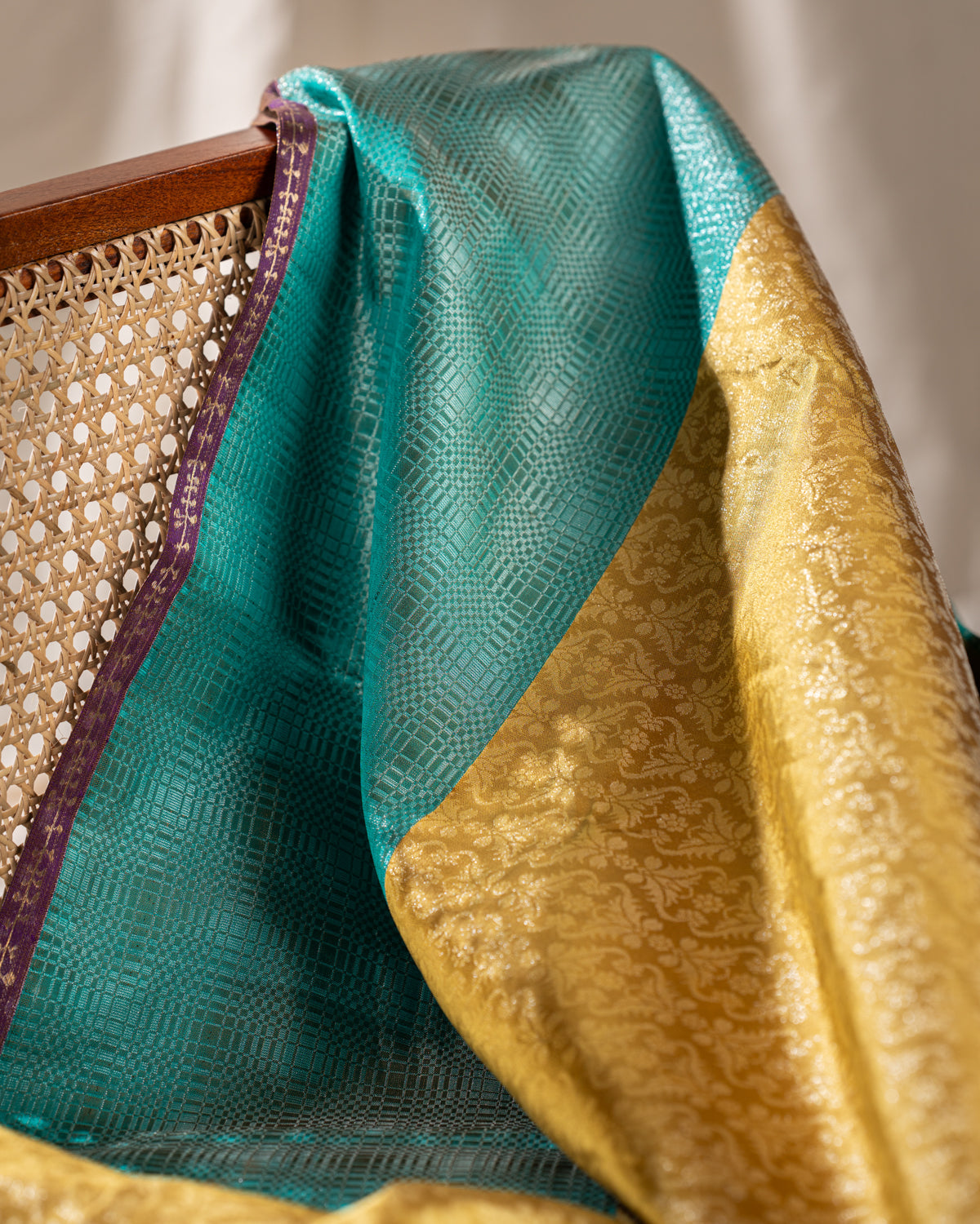 Mehendi Green Tissue Kanchipuram Silk Saree With Zari Weaves And Contrast Border