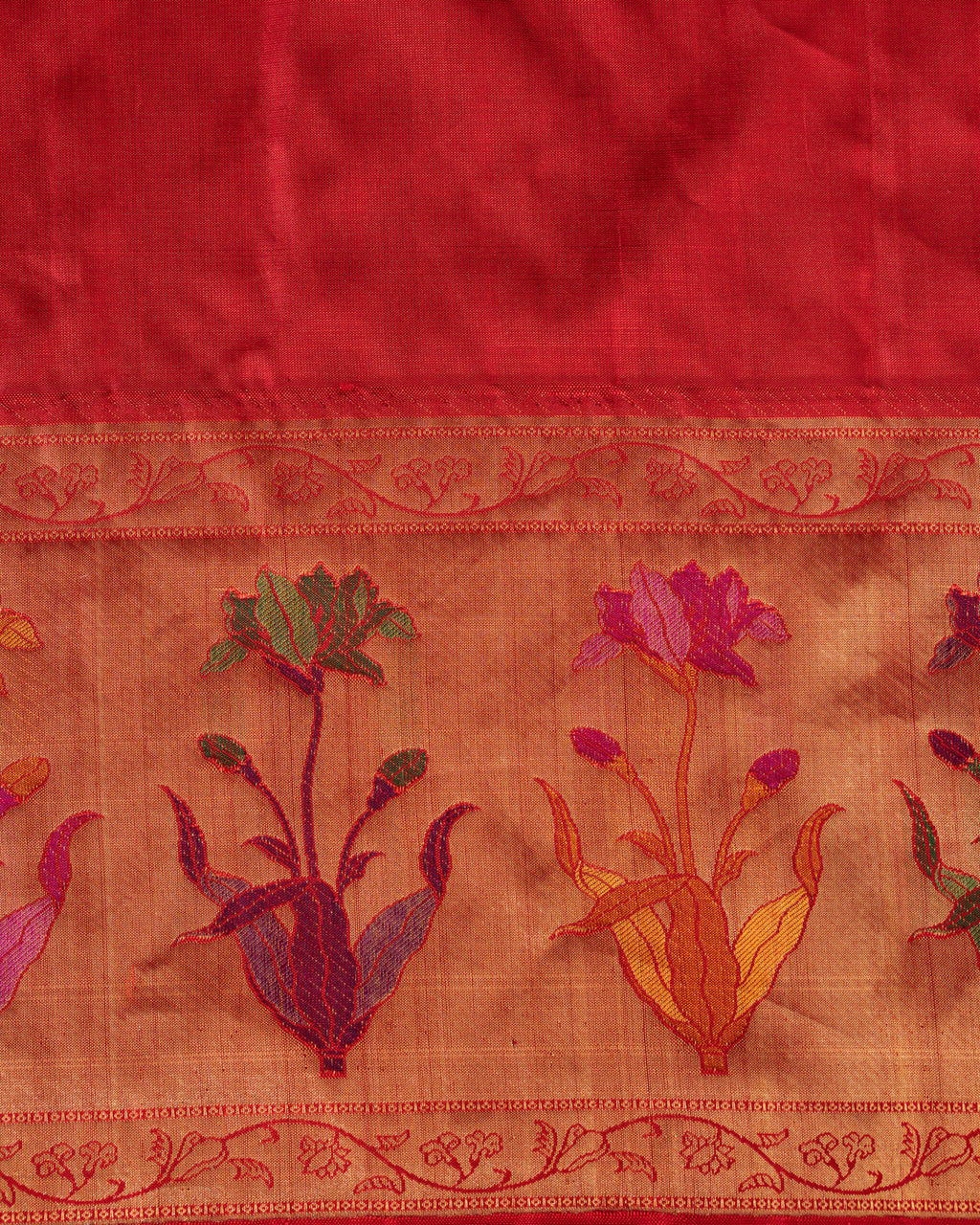 Red Kanchipuram Silk Saree With Floral Motif Pallu
