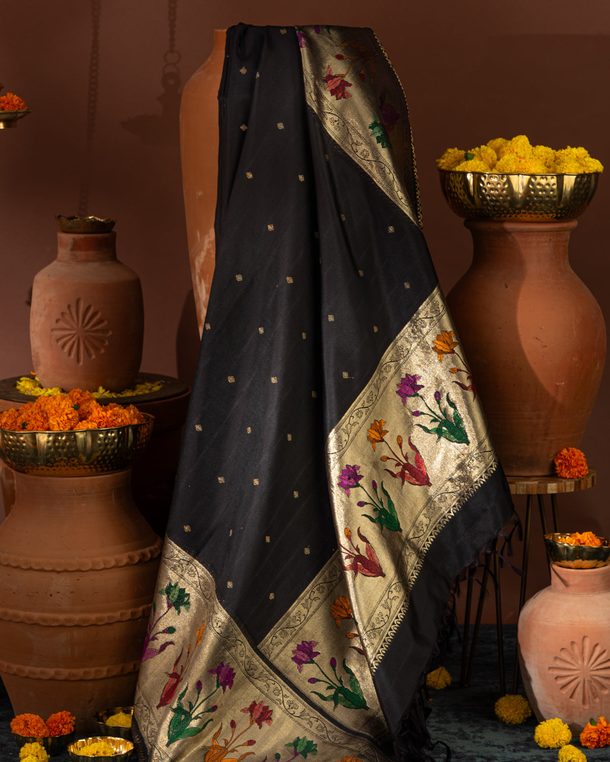 Deep Jamun Kanchipuram Silk Saree With Floral Motif Pallu