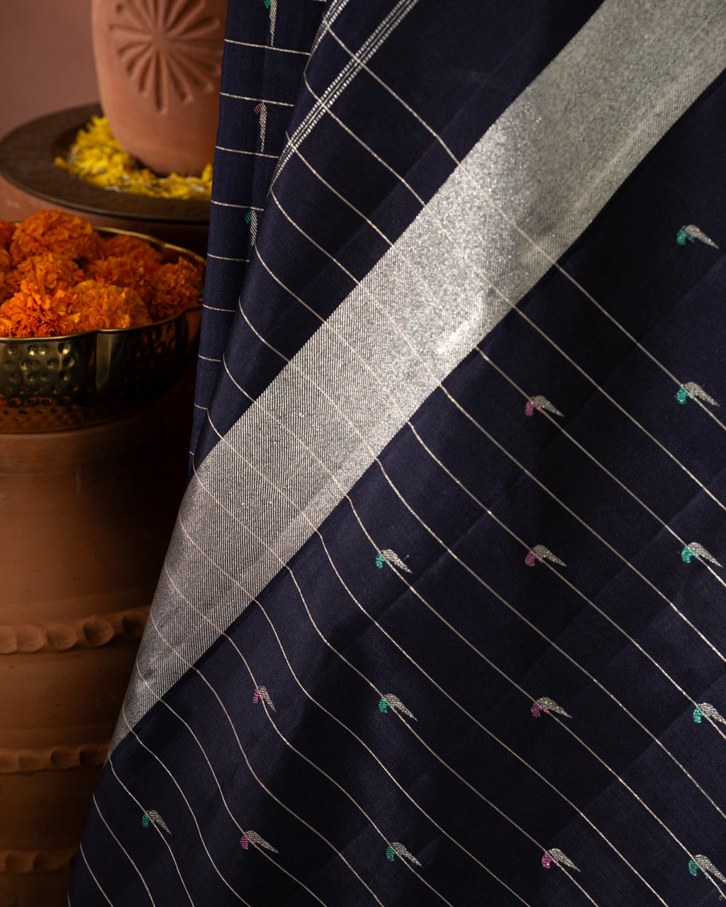 Navy Blue Kanchipuram Silk Saree With Muniya Butta Style