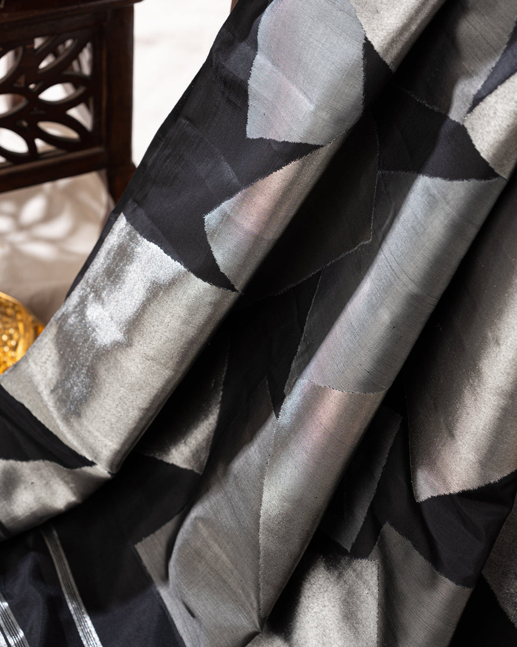 Black & Silver Contemporary Pure Kanchipuram Silk With Abstract Geometric Weaves