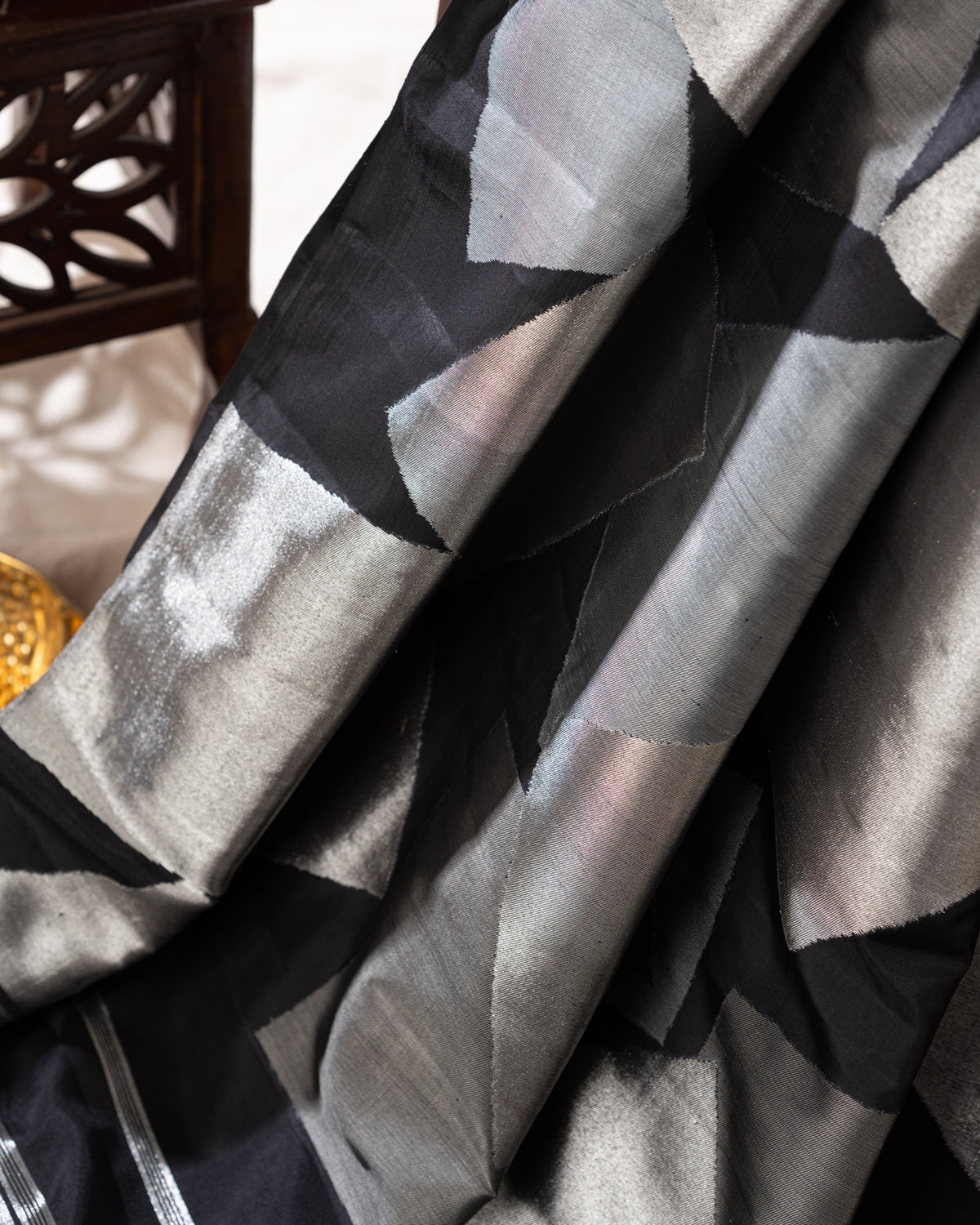 Black & Silver Contemporary Pure Kanchipuram Silk With Abstract Geometric Weaves