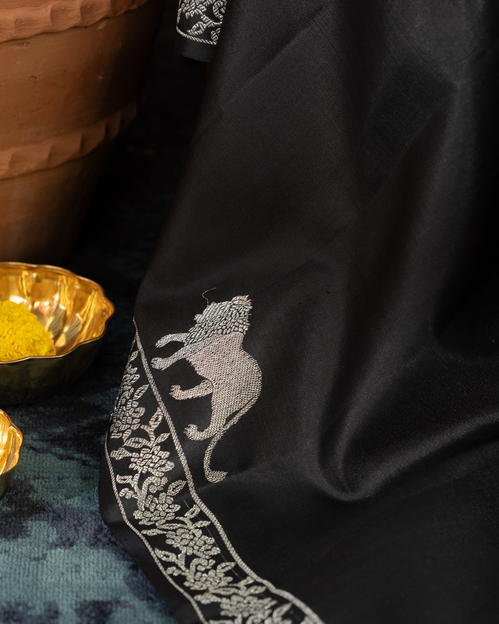 Majestic Black & Silver Kanchipuram Silk With Lion And Floral Weaves