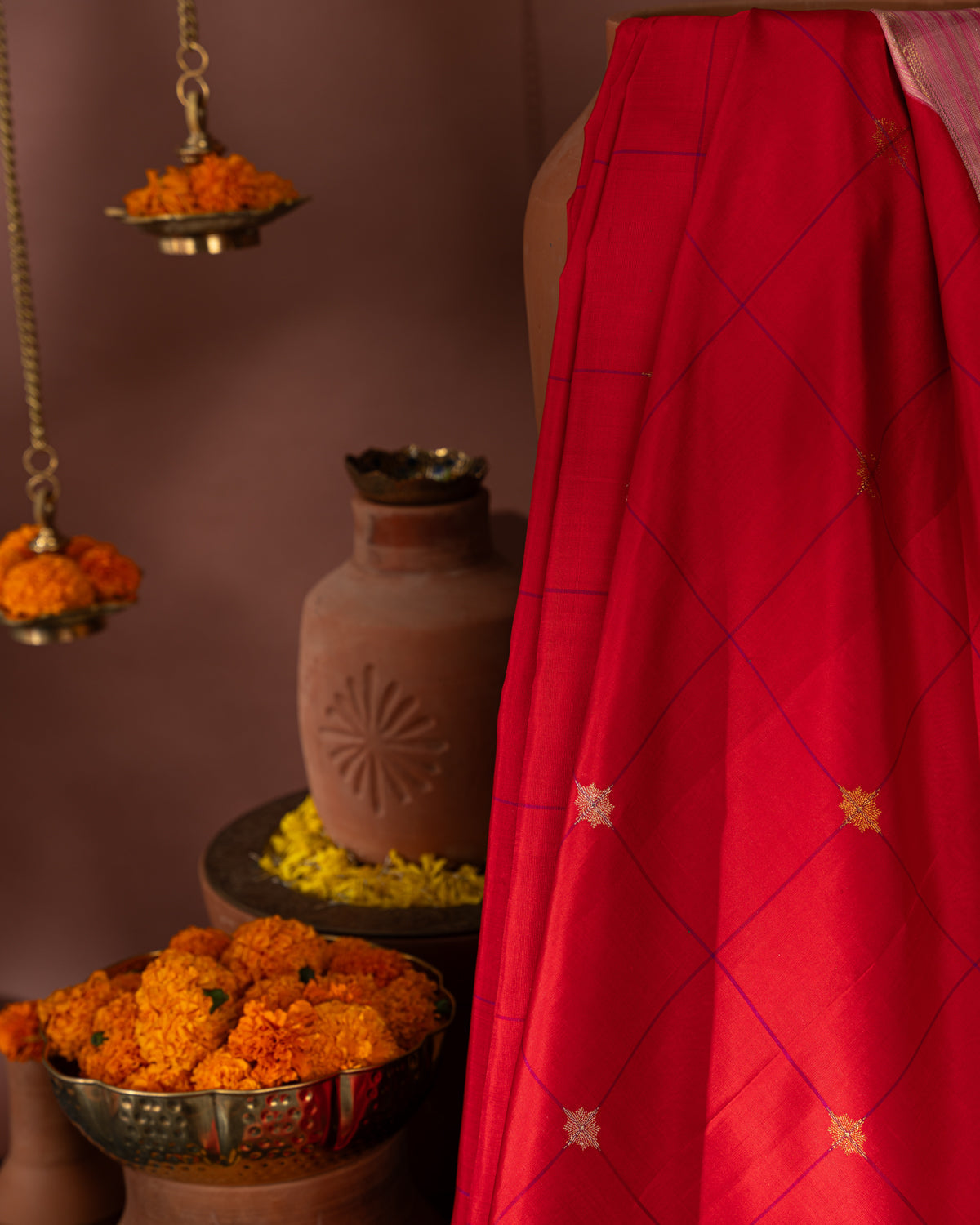 Red & Pink Kanchipuram Silk Saree With Checks & Buttas