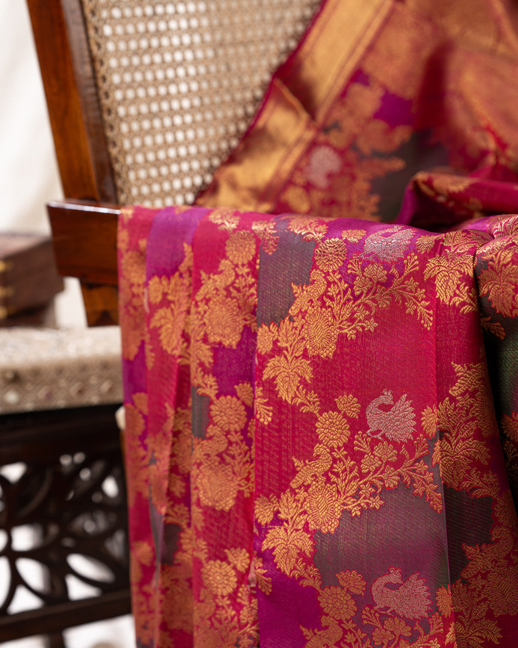 Pink Kanchipuram Silk Saree With Zari Weaves