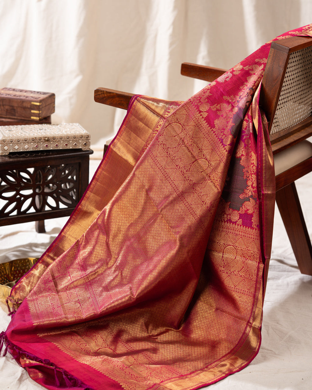 Pink Kanchipuram Silk Saree With Zari Weaves