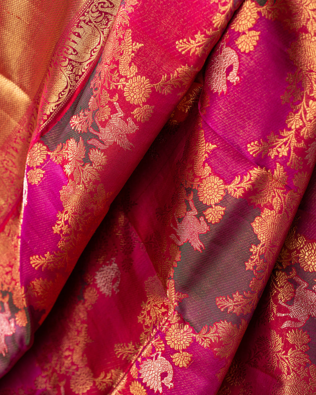 Pink Kanchipuram Silk Saree With Zari Weaves