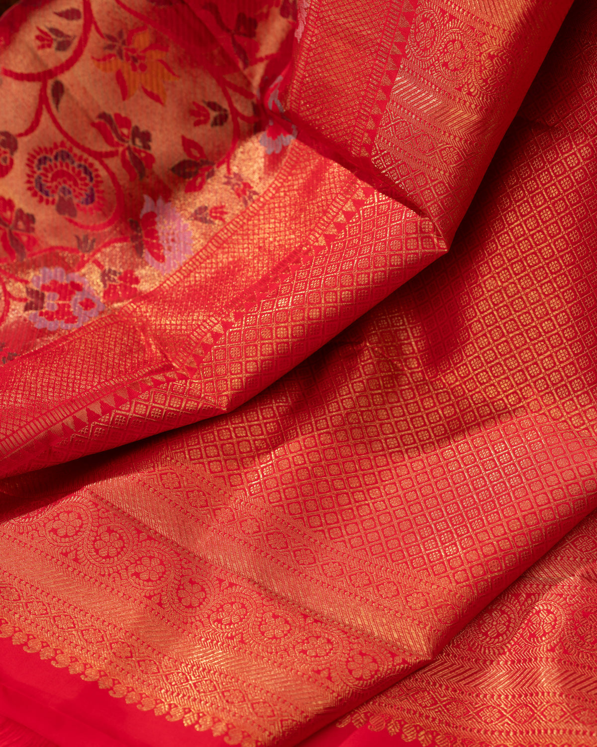 Red Kanchipuram Silk Saree With Zari Weaves & Rich Floral Border
