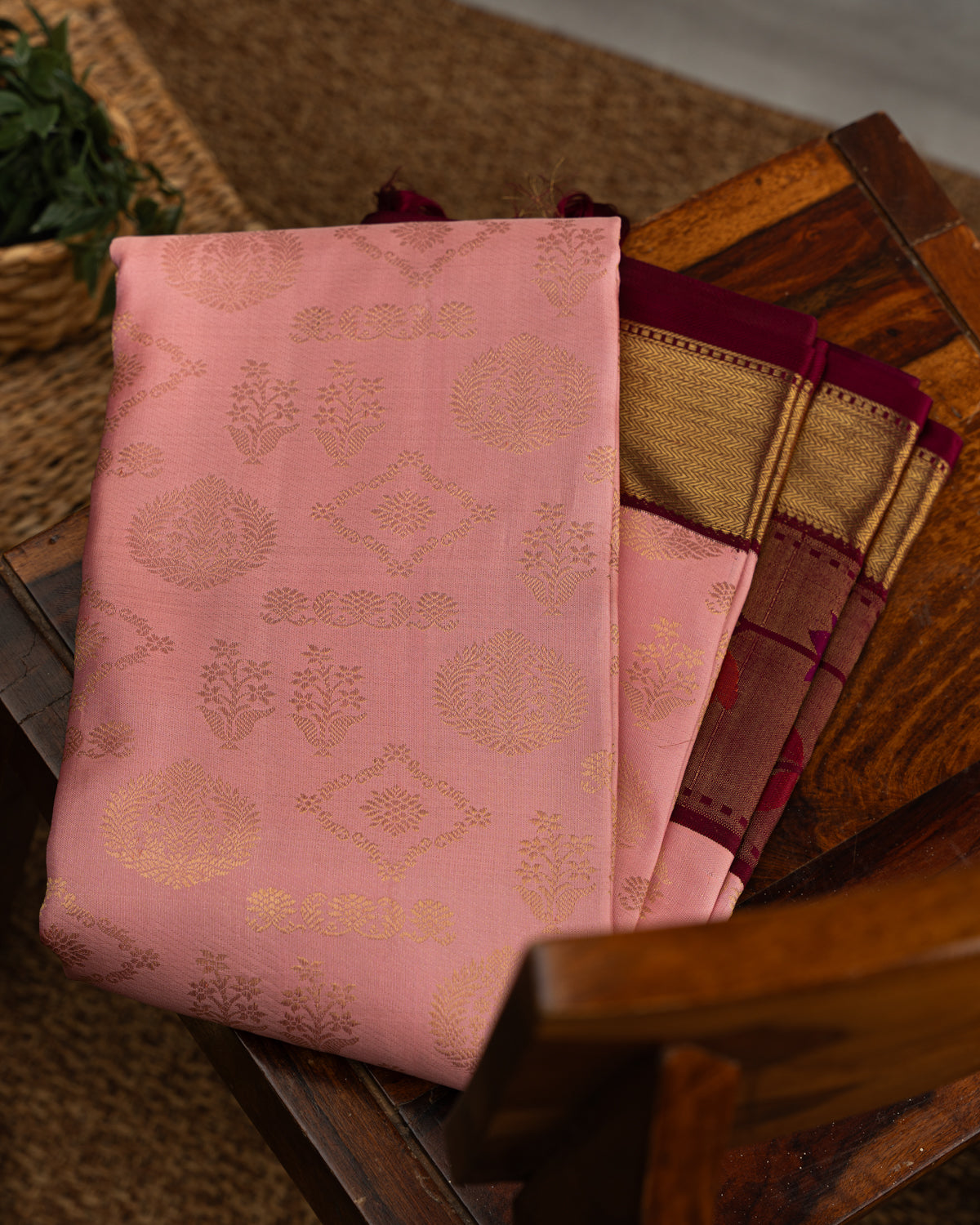 Light Pink Kanchipuram Silk Saree With Zari Weaves & Contrast Border
