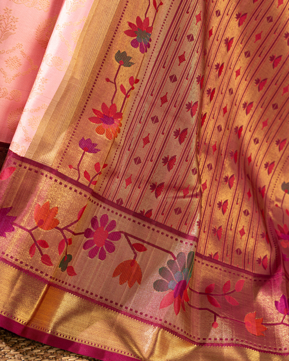 Light Pink Kanchipuram Silk Saree With Zari Weaves & Contrast Border