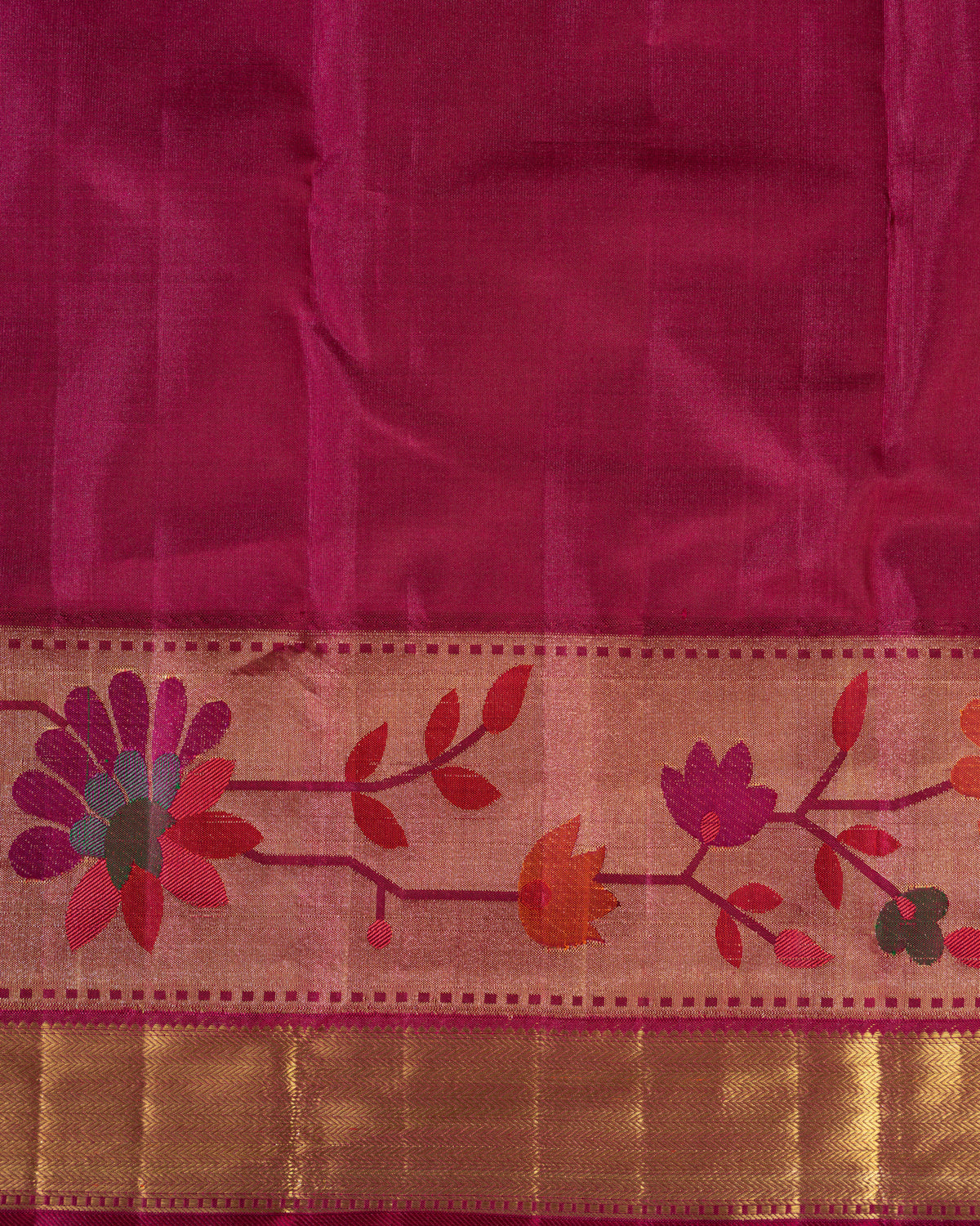 Light Pink Kanchipuram Silk Saree With Zari Weaves & Contrast Border