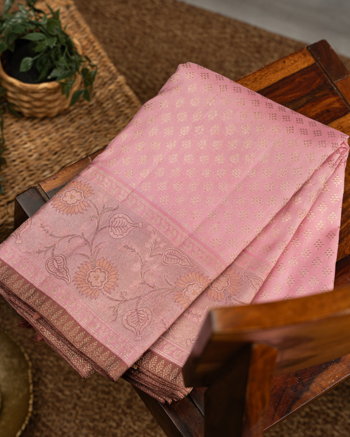 Light Pink Kanchipuram Silk Saree With Brocade Weaves