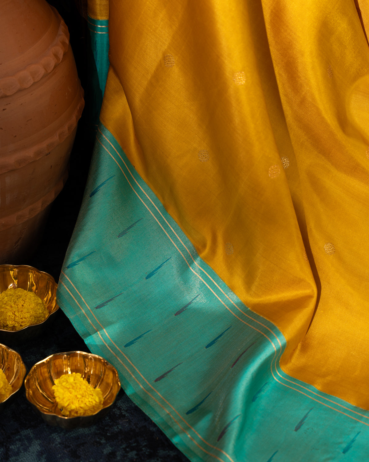 Yellow & Teal Kanchipuram Silk Saree With Contrast Border & Pallu