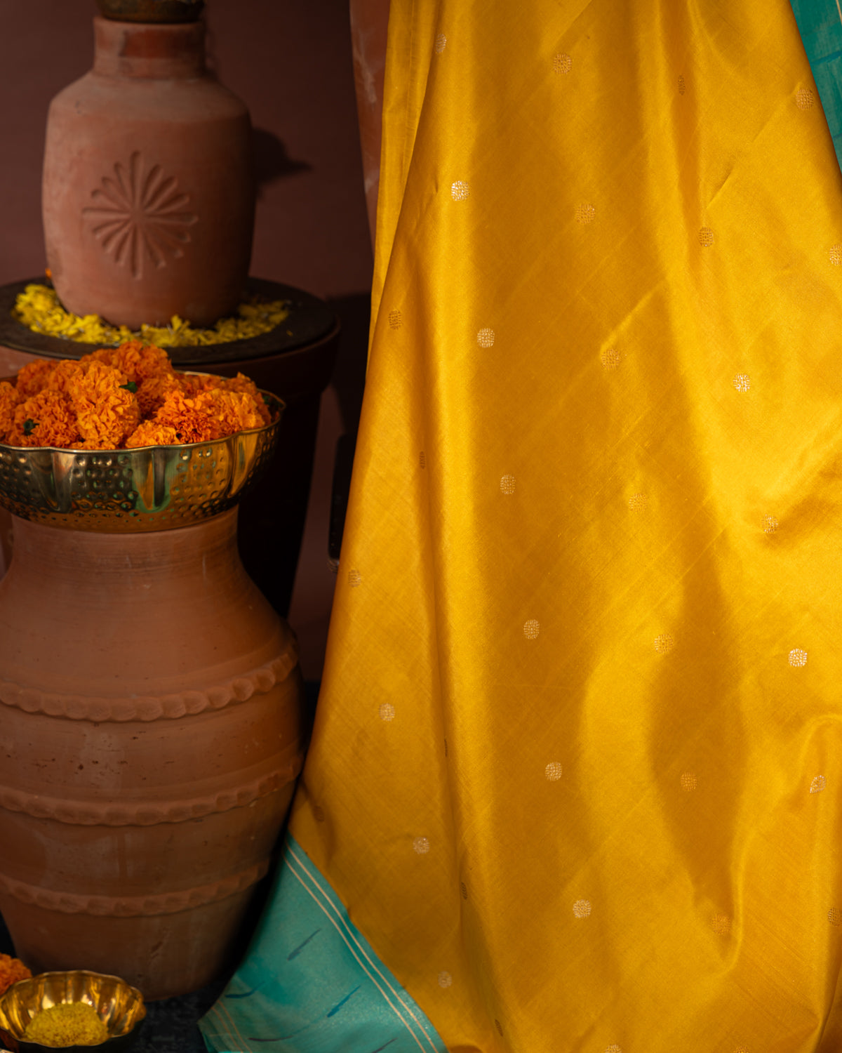 Yellow & Teal Kanchipuram Silk Saree With Contrast Border & Pallu