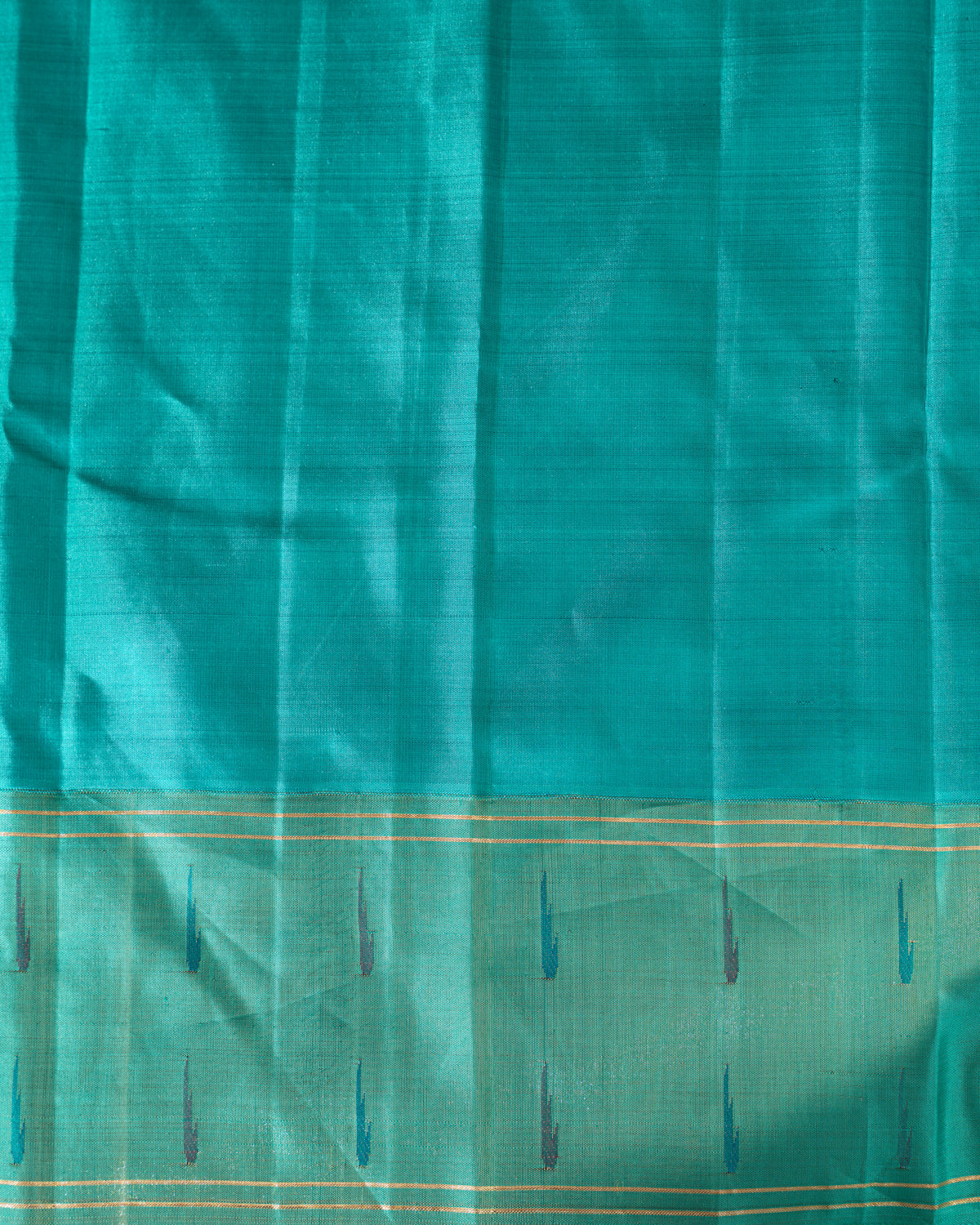 Yellow & Teal Kanchipuram Silk Saree With Contrast Border & Pallu