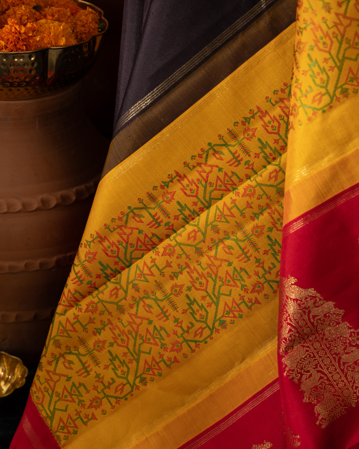 Deep Jamun Kanchipuram Silk Saree With Ganga Jamuna Border