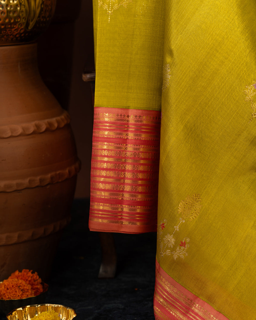 Lime Green Kanchipuram Kora Silk With Contrast Pallu & Blouse