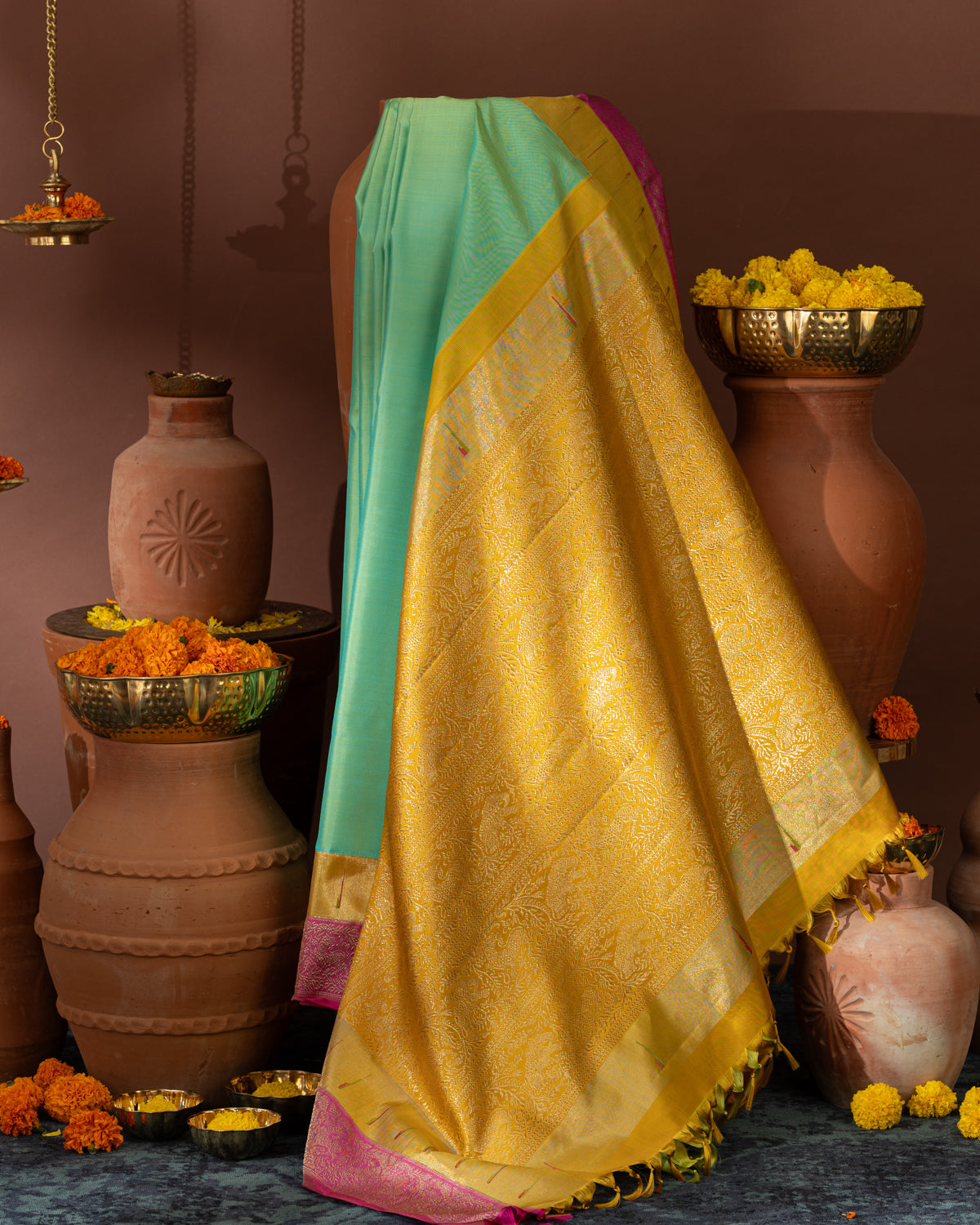 Dual Tone Teal Kanchipuram Silk Saree With Double Colour Rich Muniya Butta Border