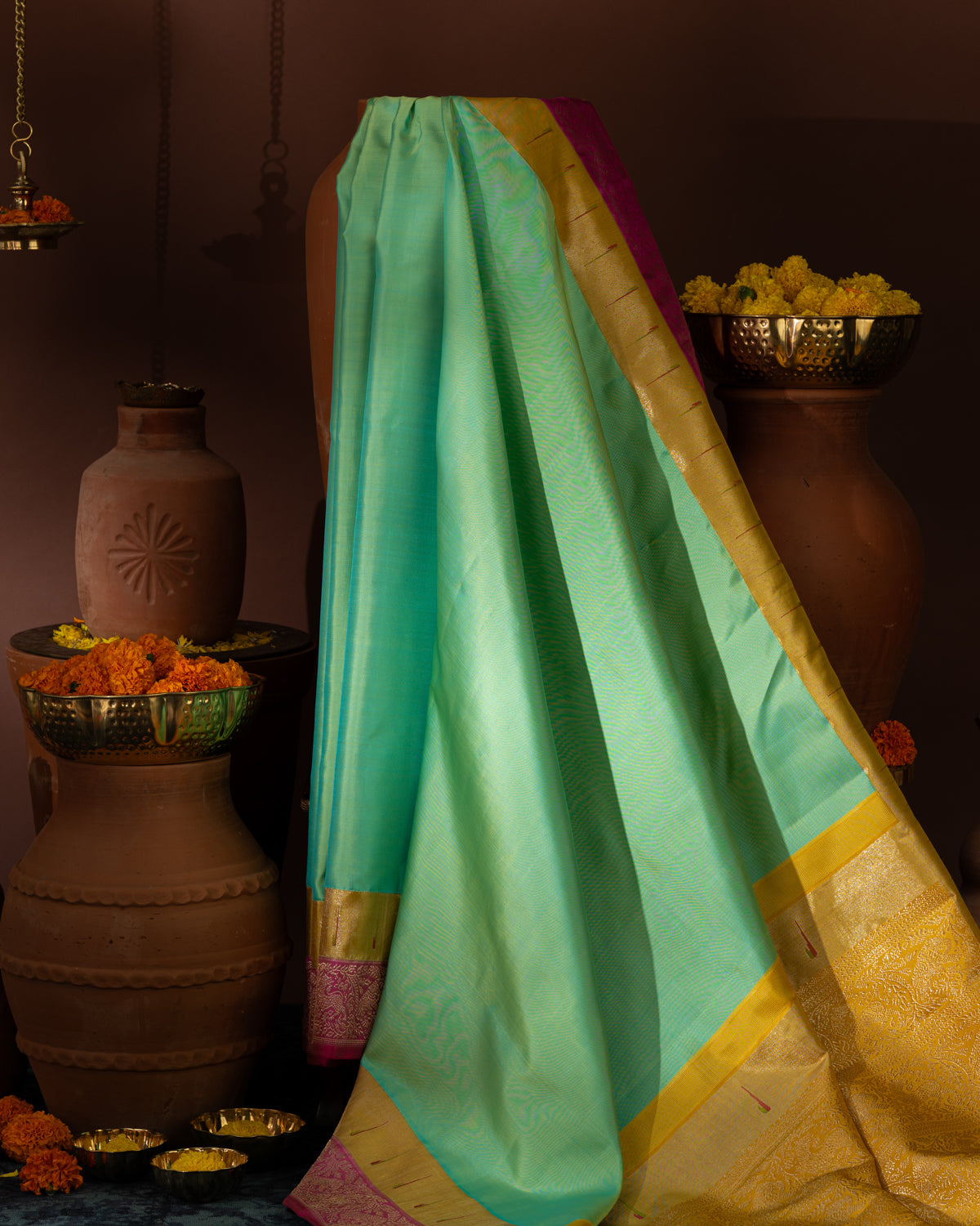 Dual Tone Teal Kanchipuram Silk Saree With Double Colour Rich Muniya Butta Border