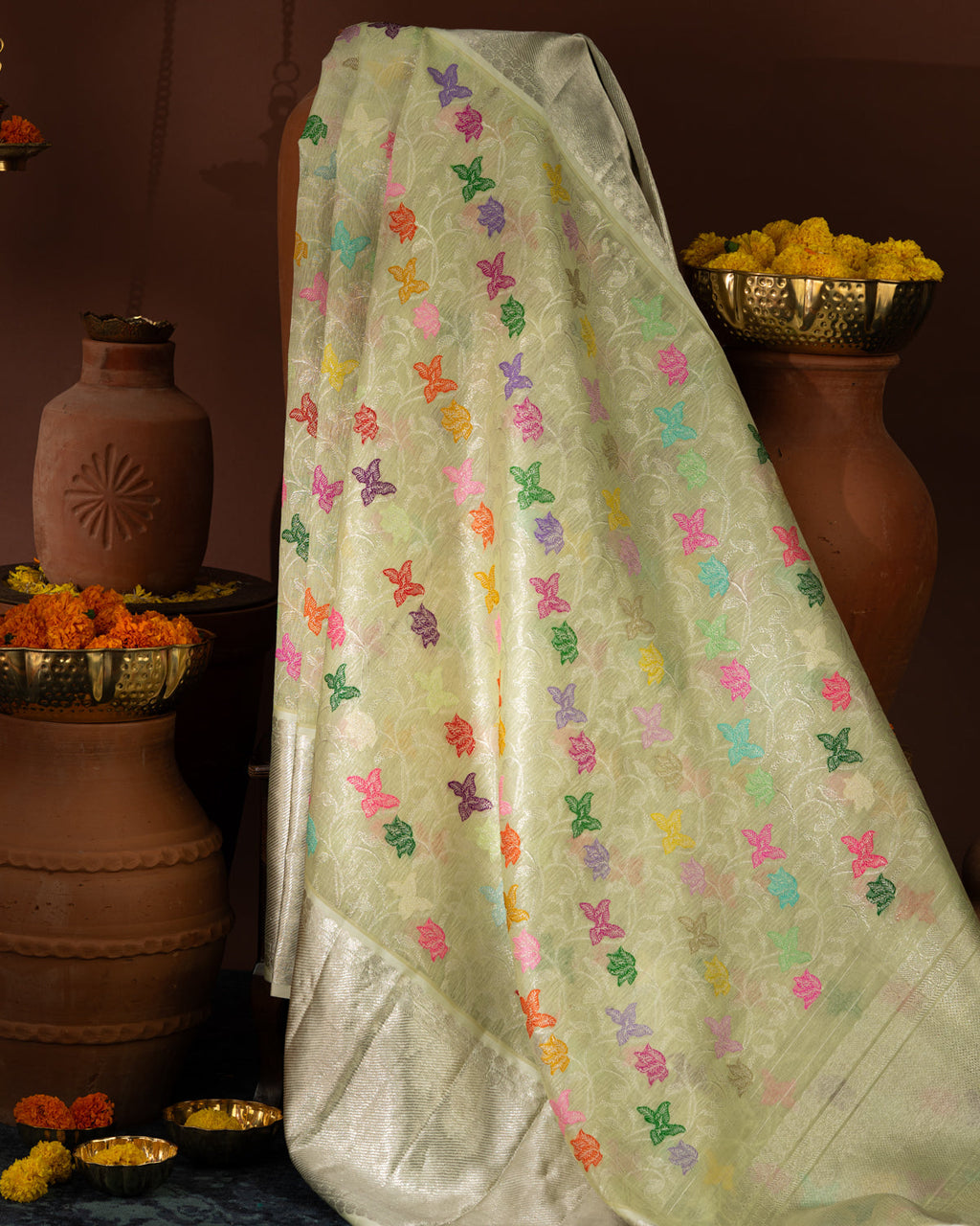 Pastel Green Kanchipuram Kora Silk With Minakari Jaal Weaves