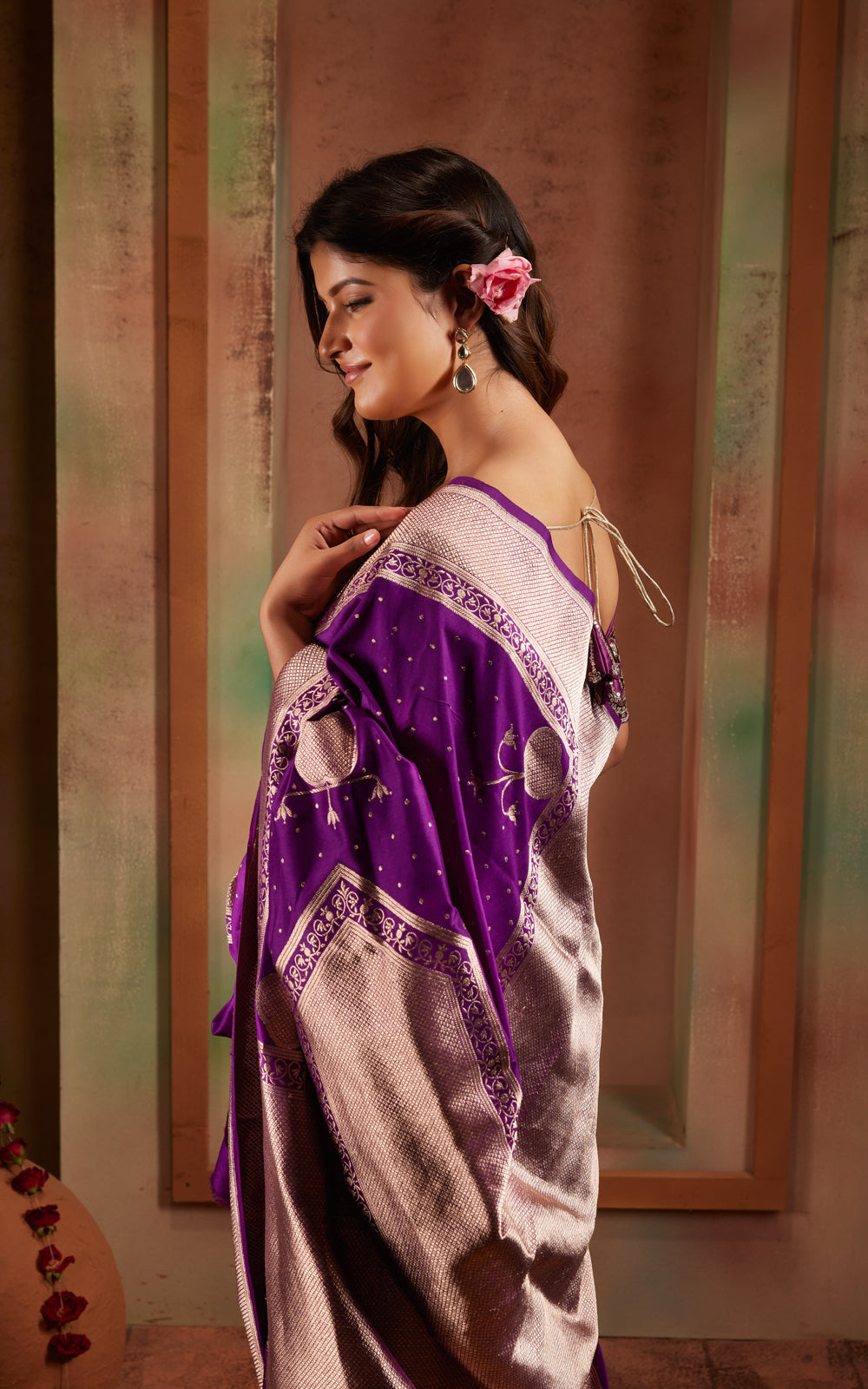 Violet Banarasi Silk Saree With Kadhua Weaves