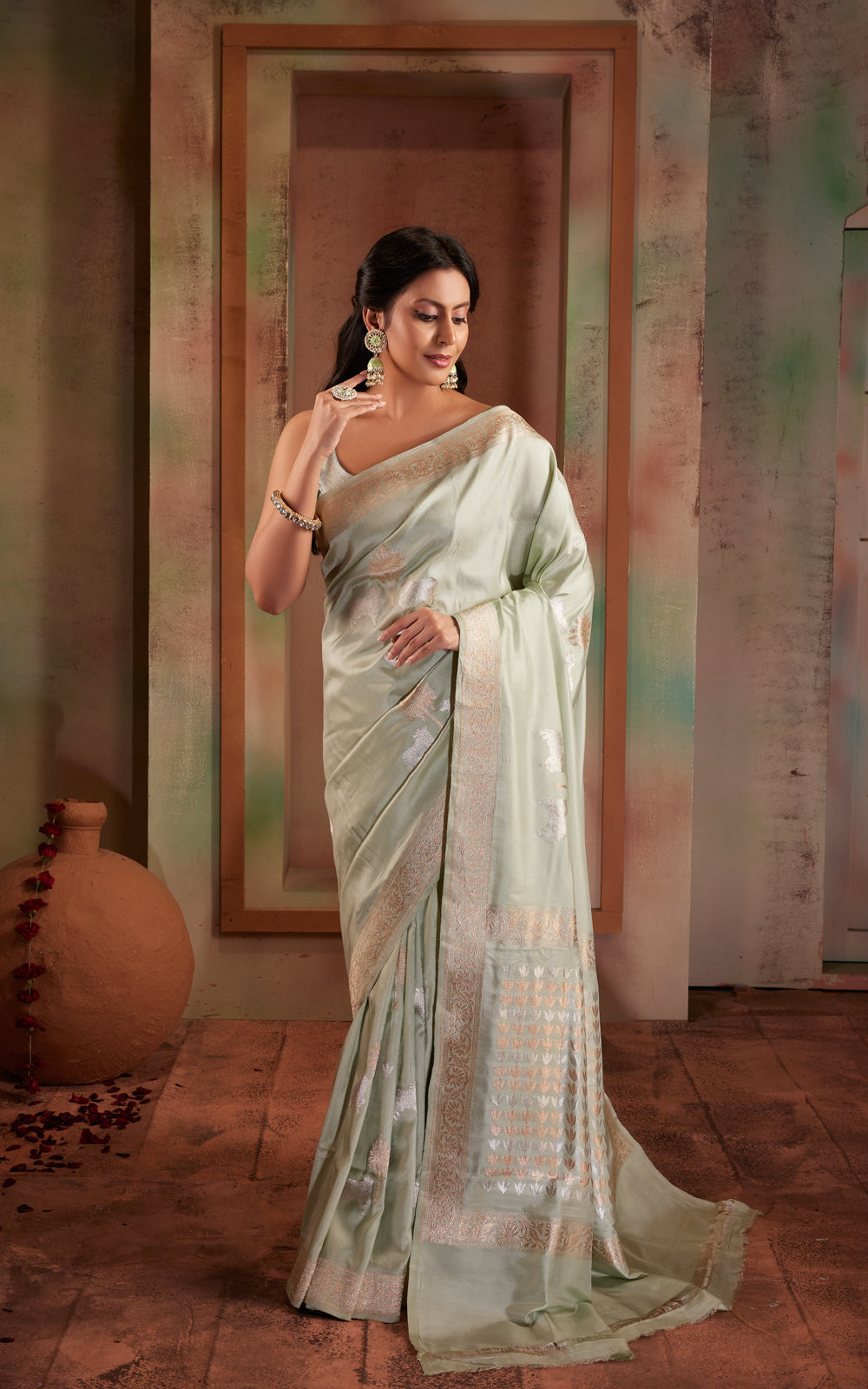 Pastel Green Banarasi Silk Saree With Kadhua Weaves