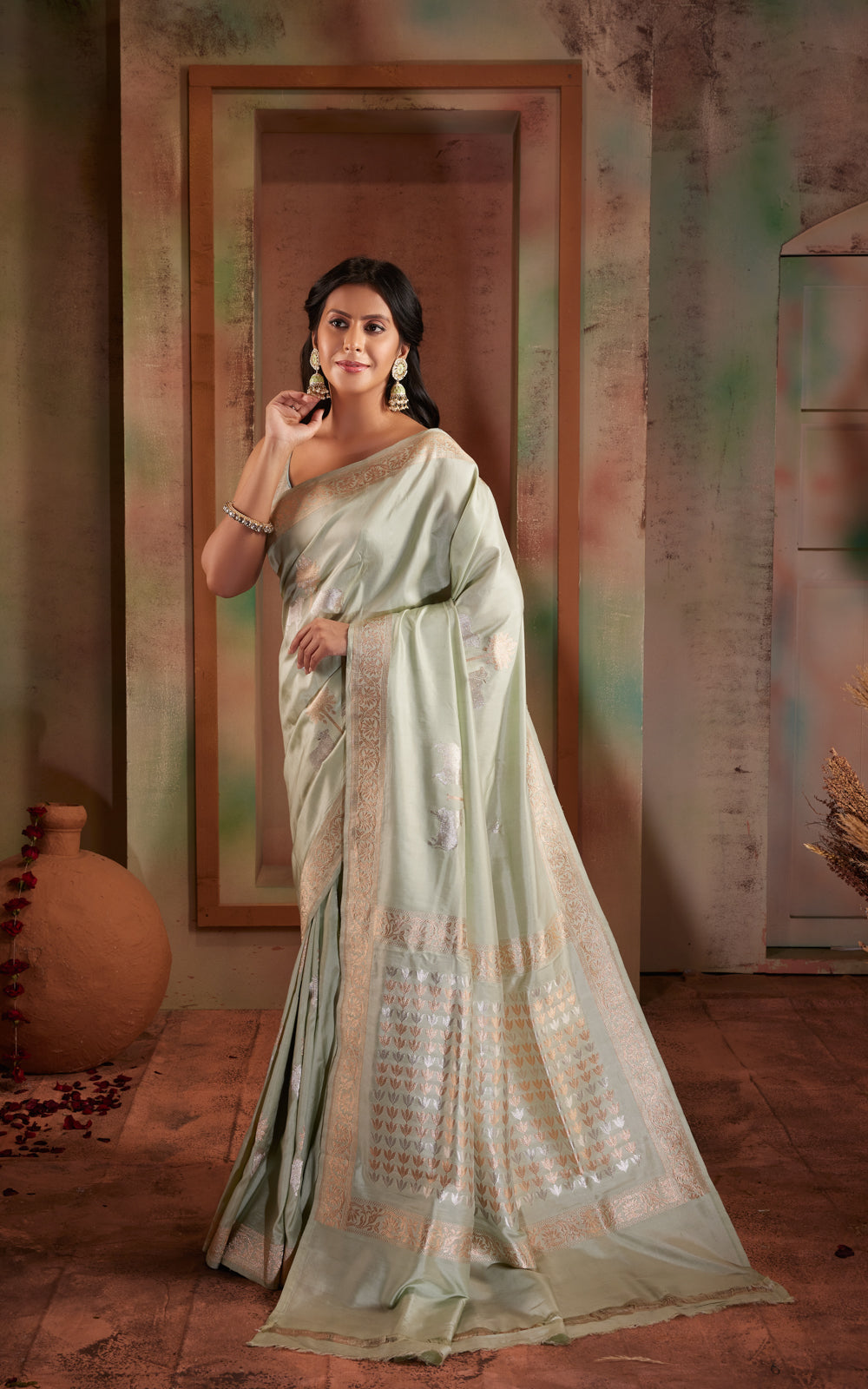 Pastel Green Banarasi Silk Saree With Kadhua Weaves