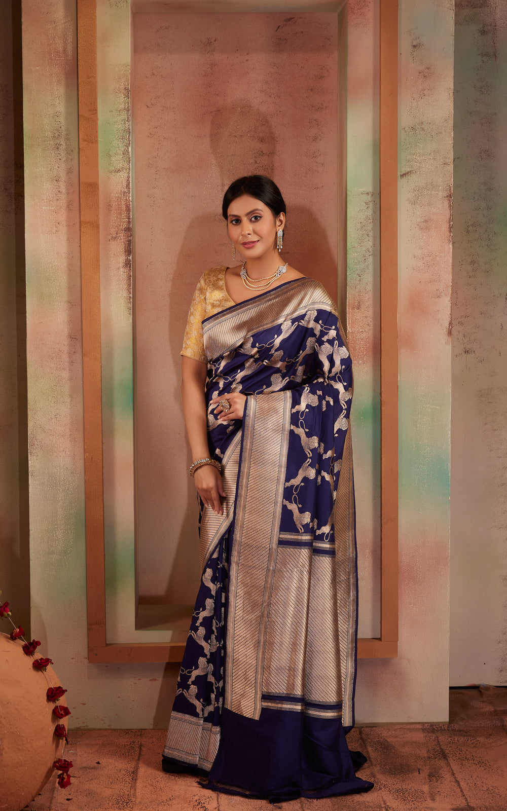 Navy Blue Banarasi Silk Saree With Kadhua Weaves