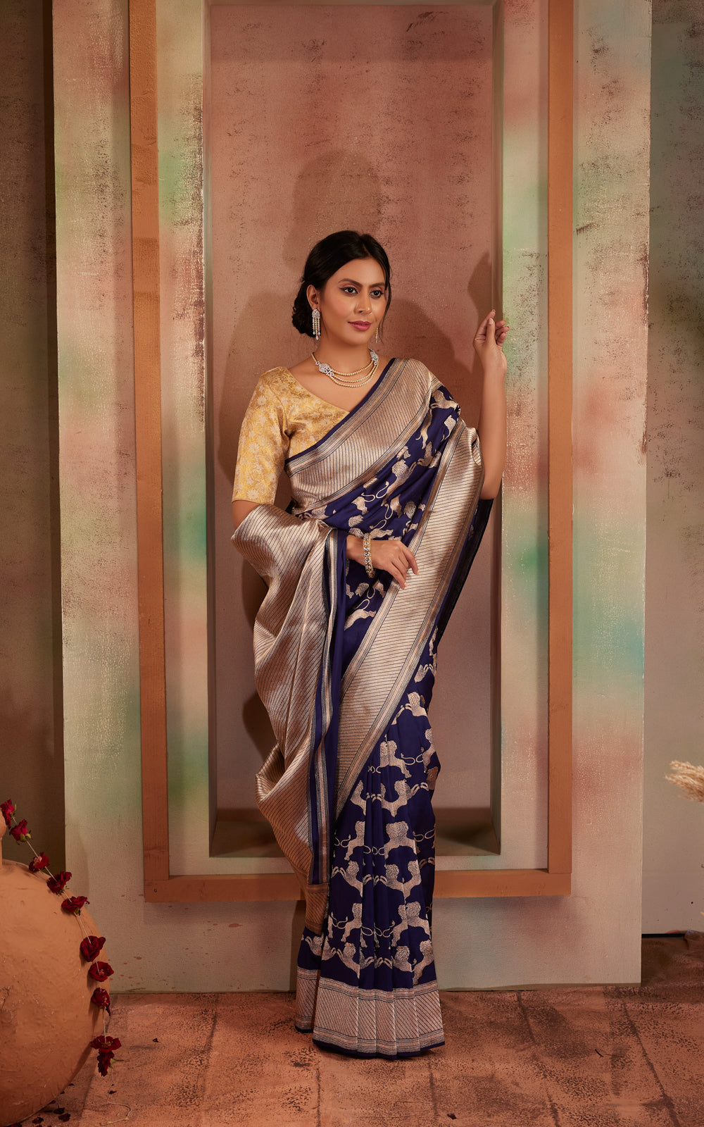 Navy Blue Banarasi Silk Saree With Kadhua Weaves