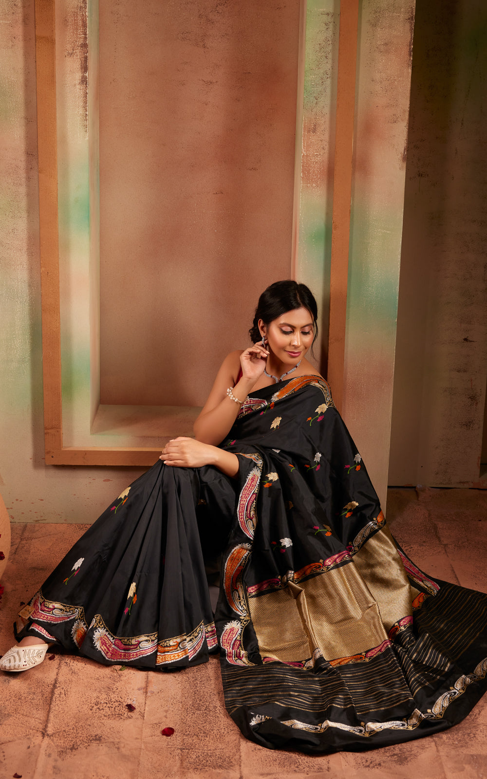 Dark Grey Banarasi Silk Saree With Kadhua Weaves