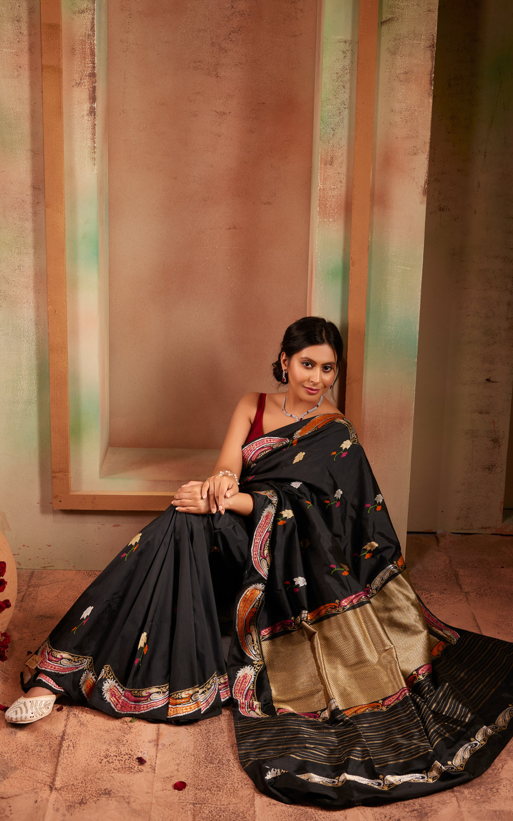 Dark Grey Banarasi Silk Saree With Kadhua Weaves