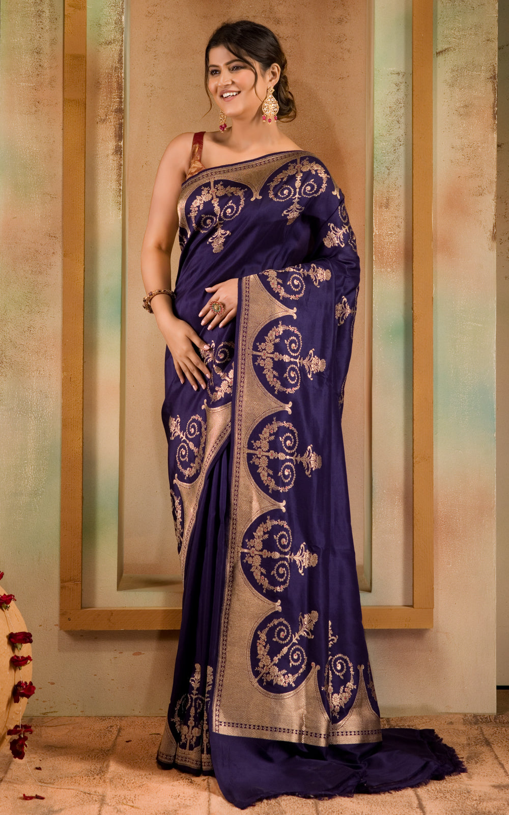 Blue Banarasi Silk Saree With Kadhua Weaves