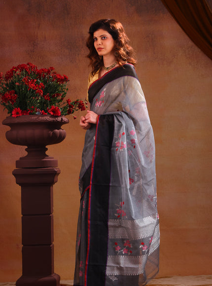 Grey & Black Zari Kota Saree With Jamdani Weaves