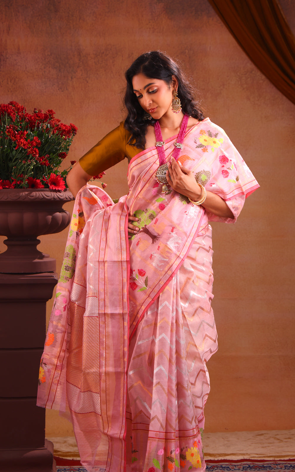 Baby Pink Zari Kota Saree With Silver & Gold Wavy Weaves