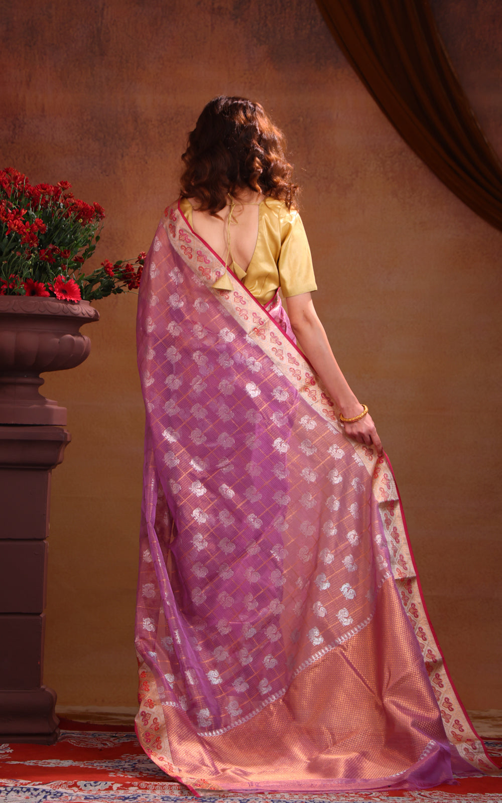 Lavender & Pink Zari Kota Saree With Silver Annam Butta